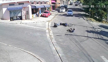 Denúncia: moradores registram acidentes em cruzamento em SP
 